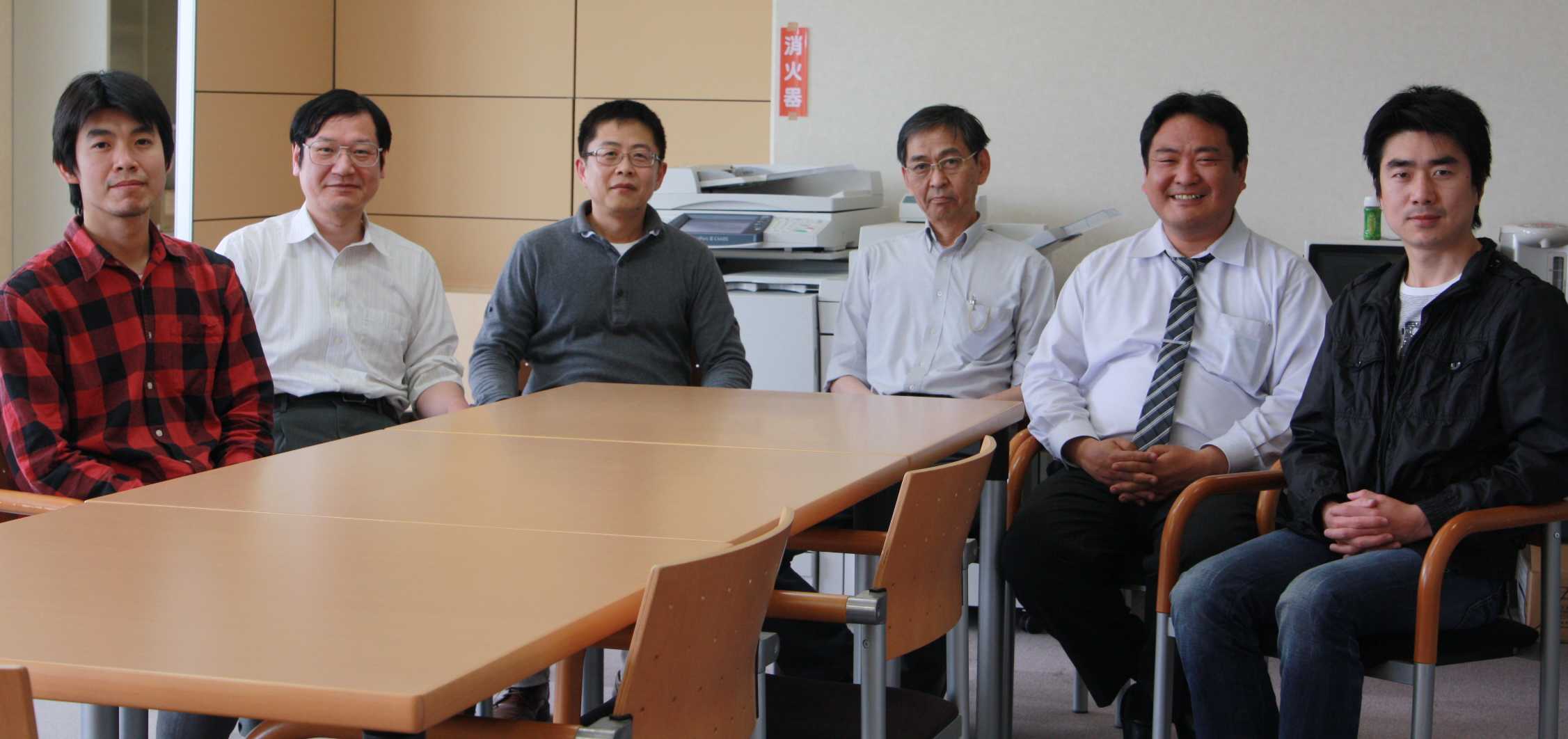 東北大学　澤谷・陳研究室　スタッフ写真